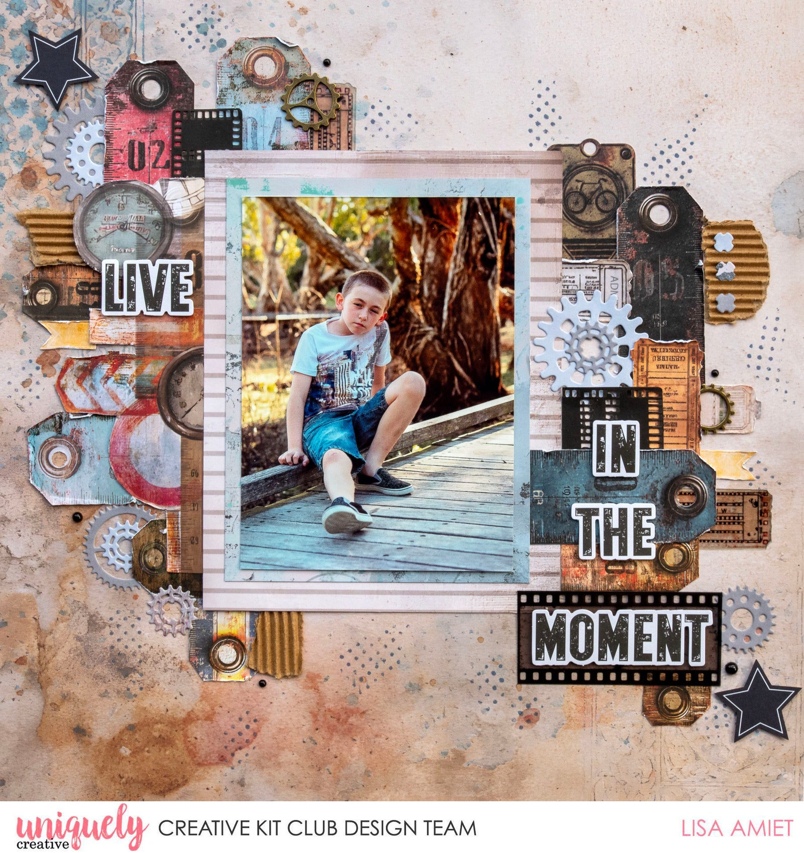 IN THE MOMENT LAYOUT - LISA AMIET
