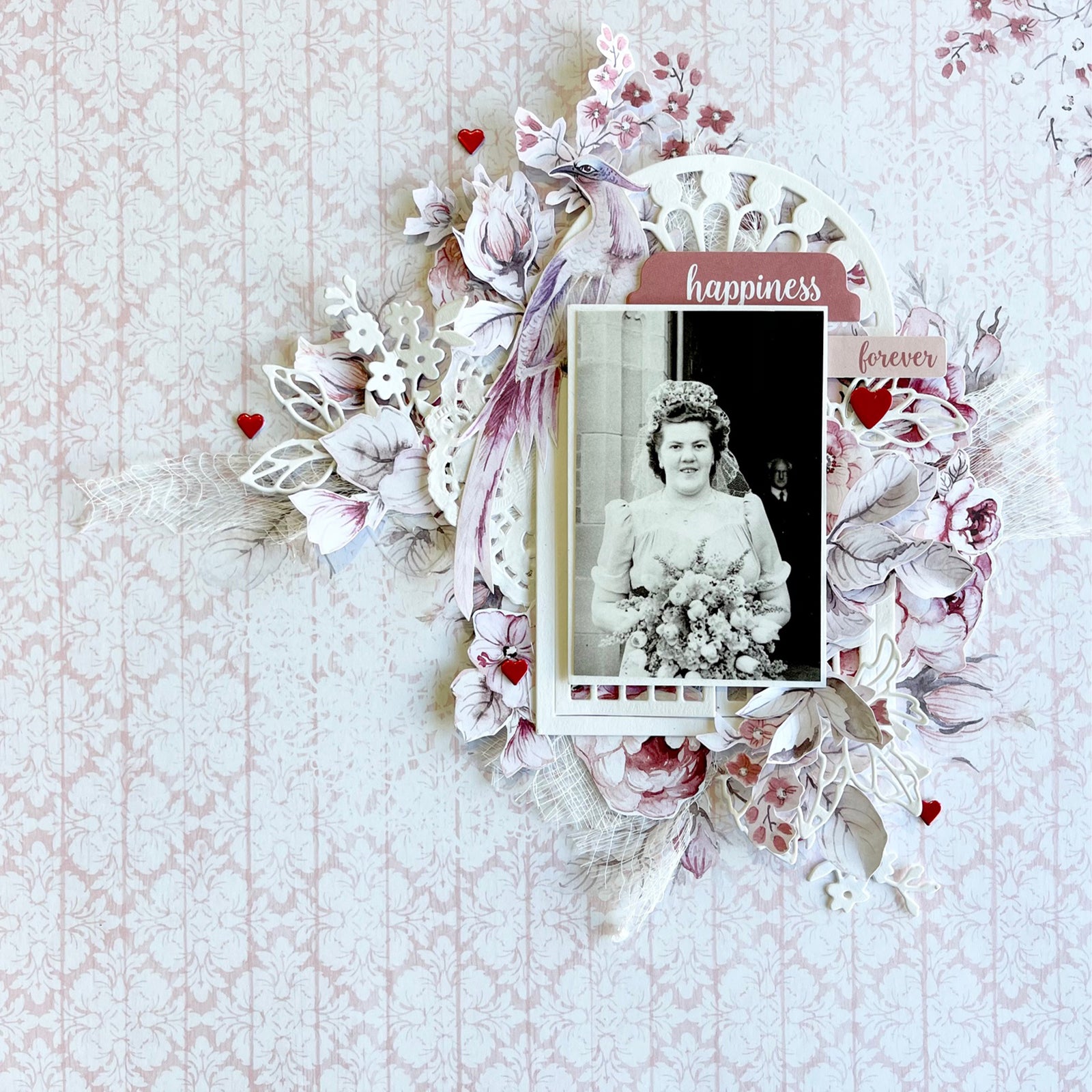 Scrapbooking with Small Photos - Tracey Schulz