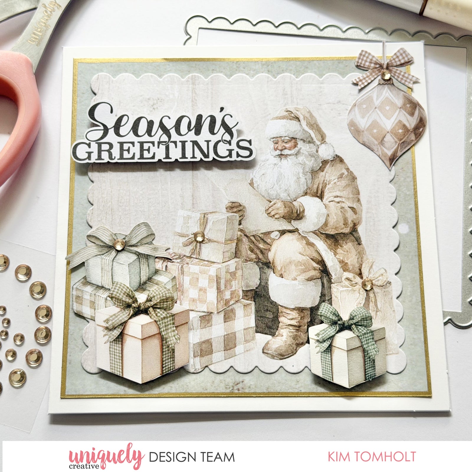 SANTA SEASON'S GREETINGS CARD TUTORIAL - KIM TOMHOLT