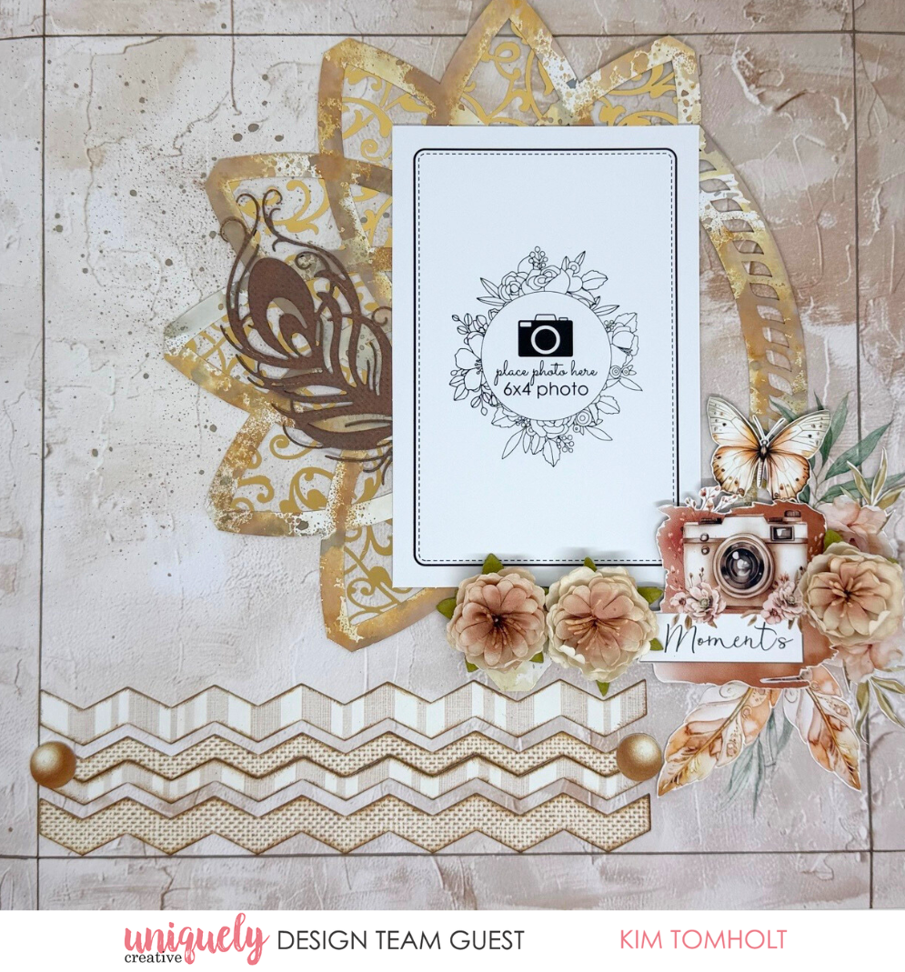 MOMENTS LAYOUT - KIM TOMHOLT