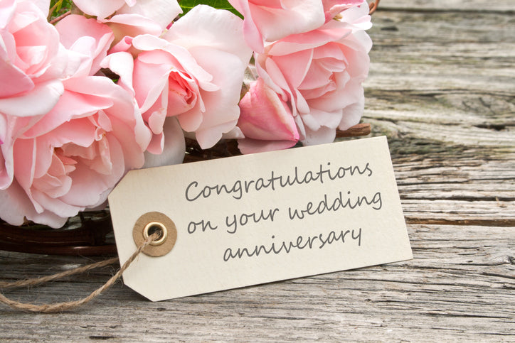 Anniversary Gift Ideas That Are Thoughtful, Romantic And Fun